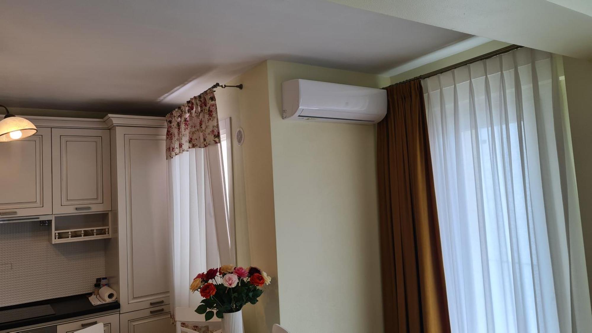 Apartament Rose Гура Хуморулуй Стая снимка